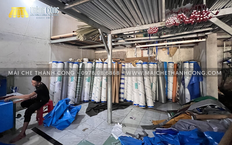 Bạt che mái hiên , mái xếp
