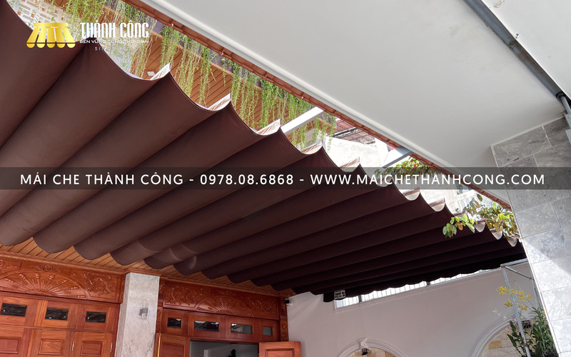 Chúng tôi cũng nhận may bạt mái xếp cho các công trình nhà ở dân dụng mái che nhà ở
