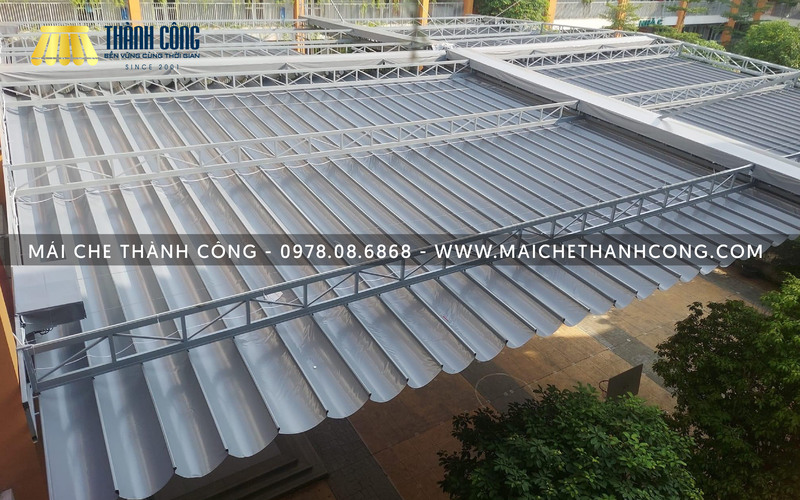mái che trường học