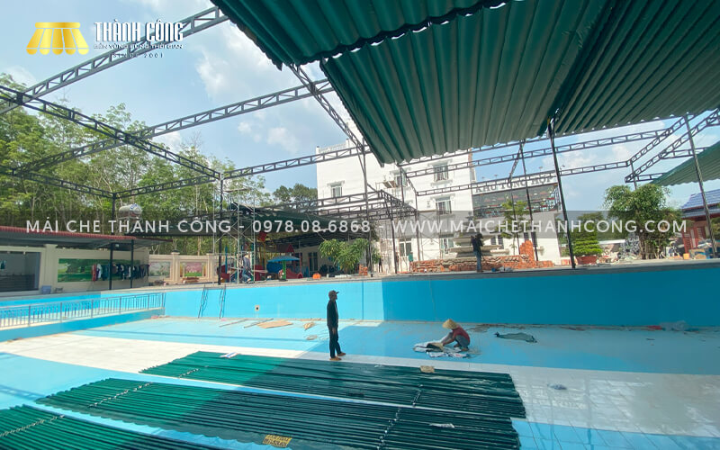 Thay bạt chất lượng cao cho mái che hồ bơi tại Chơn Thành Công trình hồ bơi Chơn Thành
