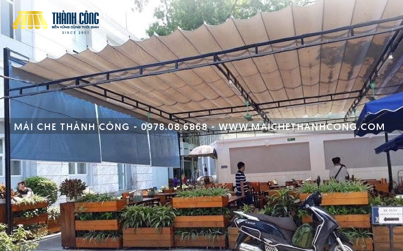 Khám phá top 10 mẫu mái bạt xếp quán cafe đẹp, ấn tượng