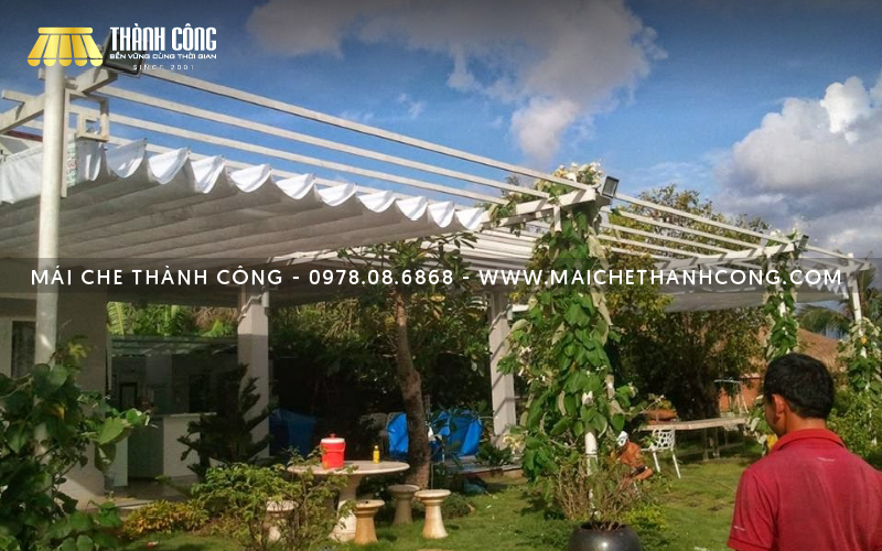 Mẫu mái che di động linh hoạt, dễ dàng thu vào kéo ra