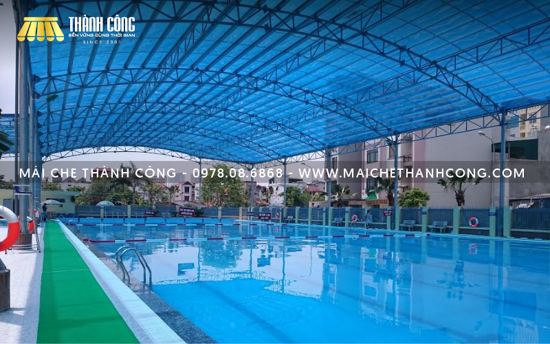 Mái Polycarbonate giúp lọc tia UV hiệu quả, đẹp, hiện đại Mái Polycarbonate giúp lọc tia UV hiệu quả, đẹp, hiện đại