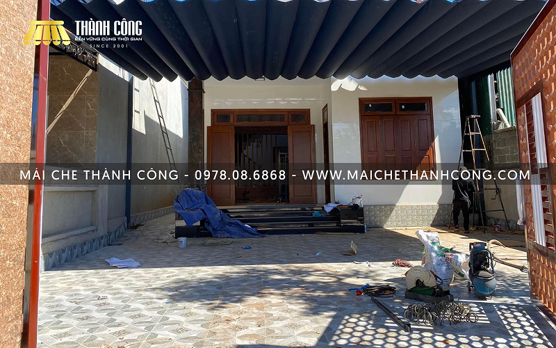 Chúng tôi nhận nhiều dự án thay bạt mái xếp Bình Dương cho nhà ở Chúng tôi nhận nhiều dự án thay bạt mái xếp Bình Dương cho nhà ở