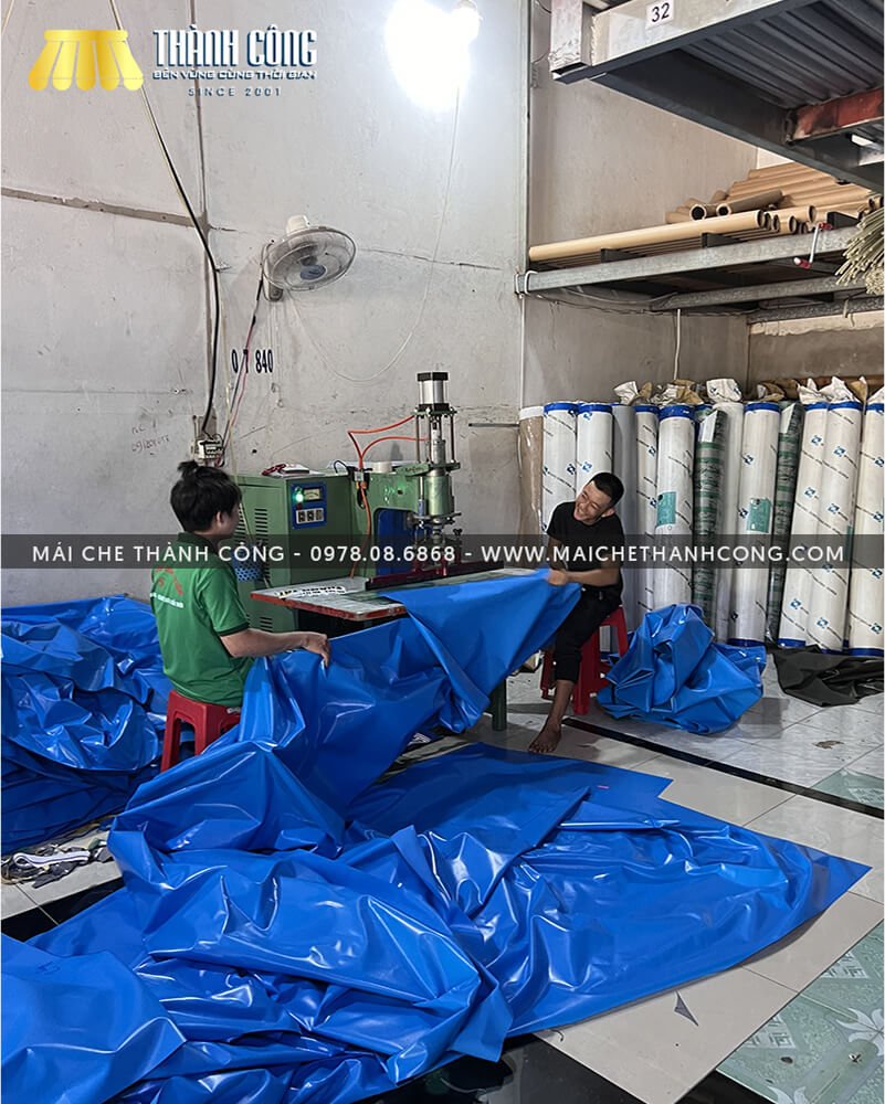 Khu vực may bạt mái kéo, mái xếp của Mái Che Thành Công Khu vực may bạt mái kéo, mái xếp của Mái Che Thành Công