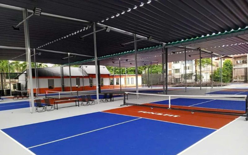 Mái che bạt xếp chống nắng mưa tốt, dễ sử dụng