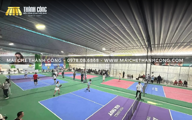 Mái xếp di động có thể kéo ra kéo vào linh hoạt Mái xếp di động có thể kéo ra kéo vào linh hoạt