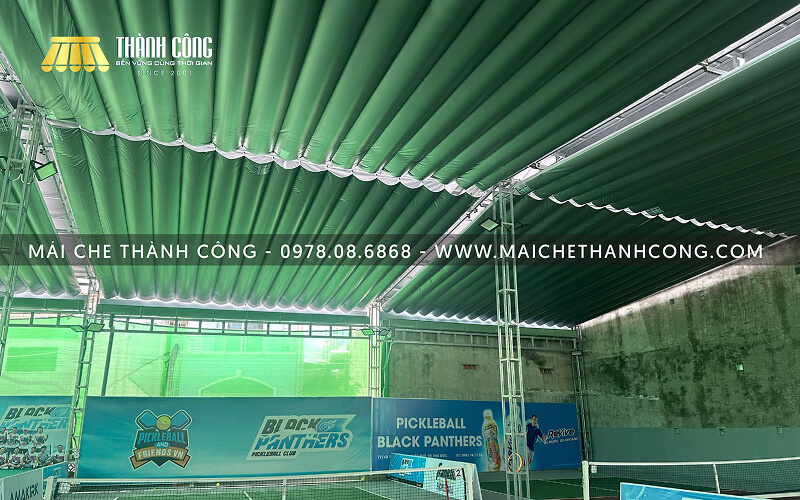 Bảng giá thi công mái che sân Pickleball khác nhau dựa vào diện tích sân và kiểu dáng mái