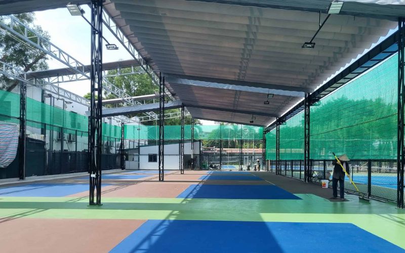 Nhu cầu thi công mái che sân Pickleball Phú Nhuận và Bình Thạnh là rất lớn