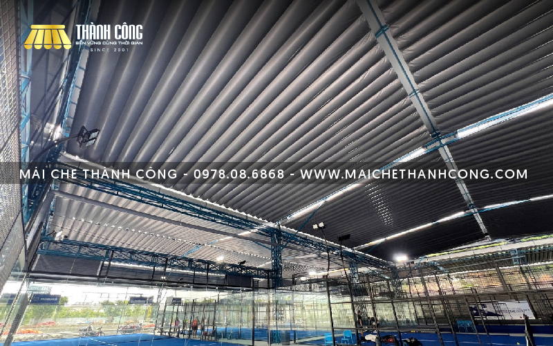 Khi thi công mái che sân thể thao cần đáp ứng tiêu chuẩn về chiều cao và kết cấu chịu lực Khi thi công mái che sân thể thao cần đáp ứng tiêu chuẩn về chiều cao và kết cấu chịu lực