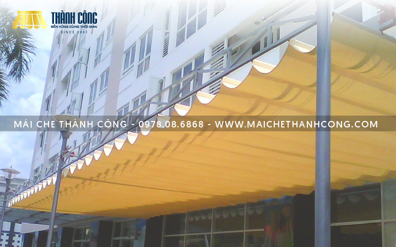 Khi lắp đặt mái xếp cần lưu ý độ dốc thoát nước và chất lượng vật liệu