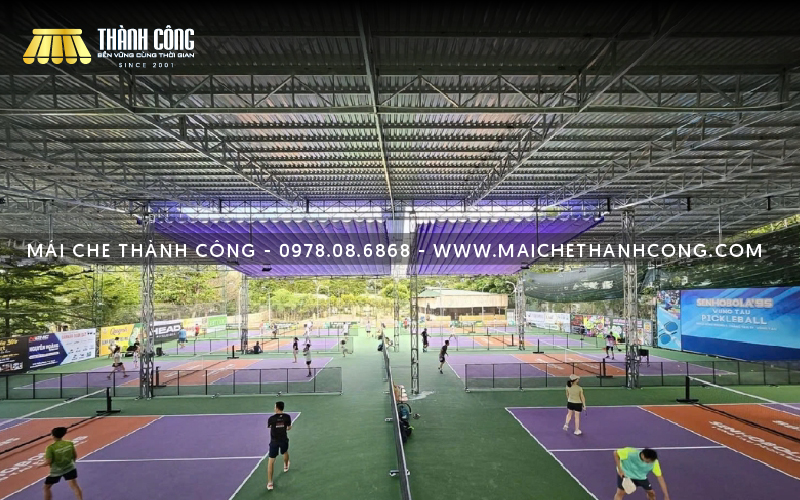 Mái tôn cách nhiệt có độ bền cao lên đến 20 - 25 năm Mái tôn cách nhiệt có độ bền cao lên đến 20 - 25 năm