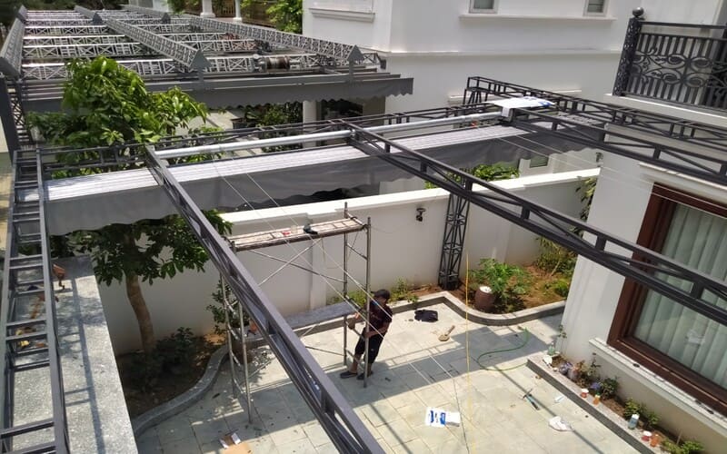 Công ty bạt xếp Tuấn Phát chuyên thi công, lắp đặt mái che giá rẻ