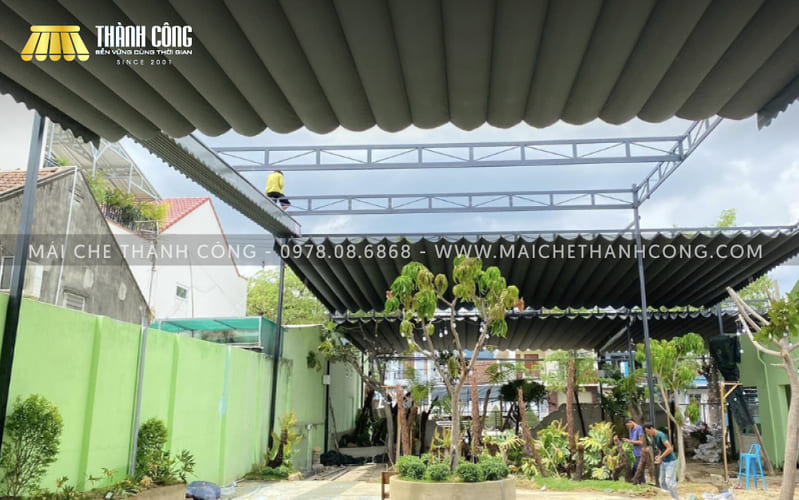 Chi phí thi công mái xếp, mái che Bình Chánh thường thấp hơn so với các loại mái khác