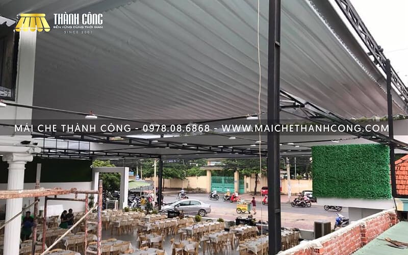Mái che nhà hàng, quán nhậu tạo giúp không gian thoáng đãng cho khách hàng